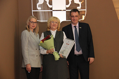 По итогам предметной олимпиады впервые наградили 50 лучших учителей информатики региона